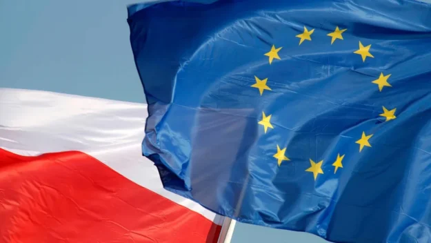 flaga Polski i Unii